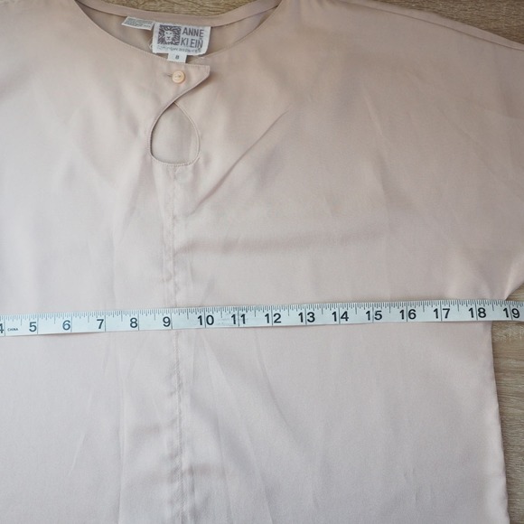 Vintage Anne Klein Shimmer Gold Blouse Keyhole Neck Short Sleeve Summer Top‎ S/M - Picture 7 of 7